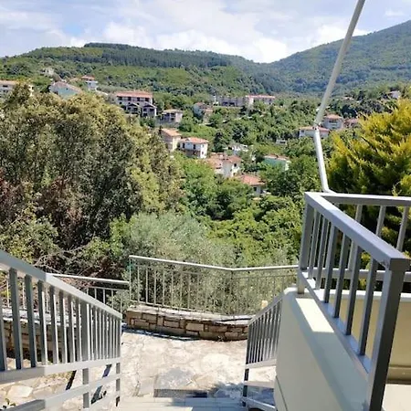 Rhea Panorama Sea View House *