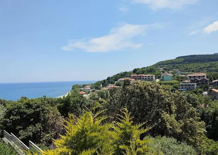 Rhea Panorama Sea View House *