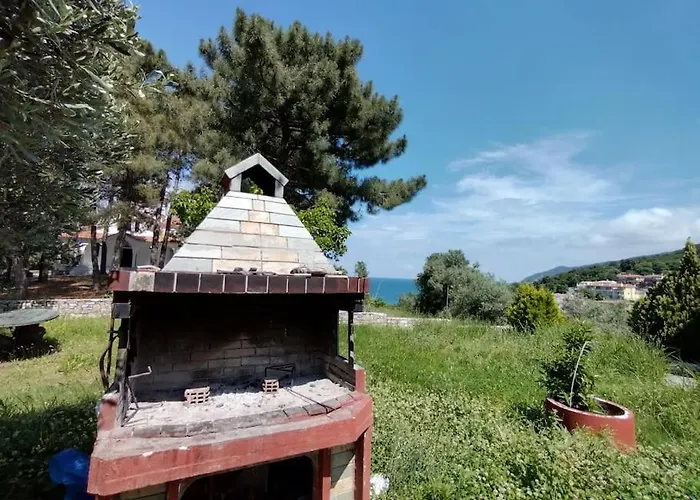 Rhea Panorama Sea View House *